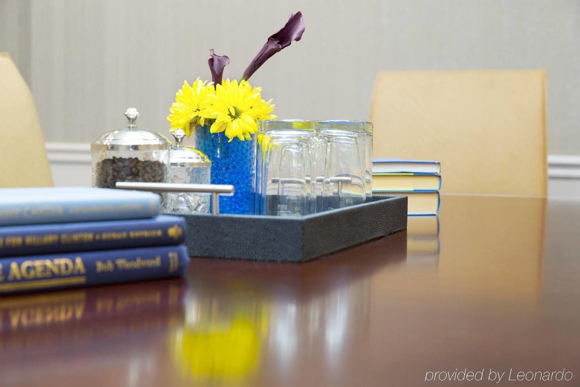 Hotel Doubletree By Hilton Historic Savannah