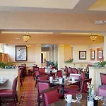 Doubletree By Hilton Historic Savannah 